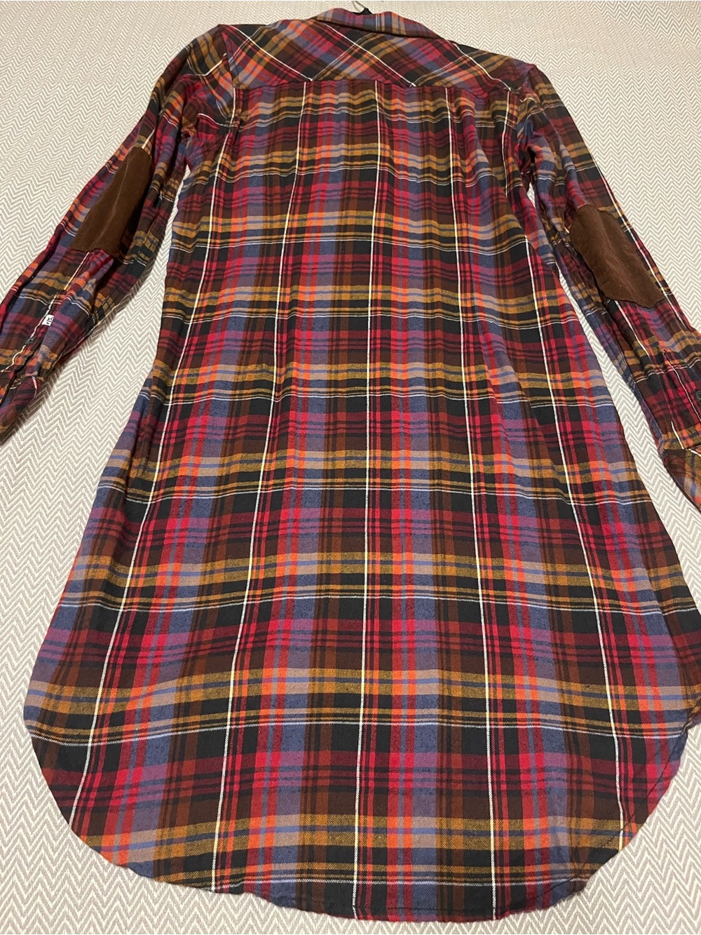 Kavu Vibrant Plaid Button-Front Flannel Shirt Dress with Corduroy Elbow Patches. - Picture 7 of 8